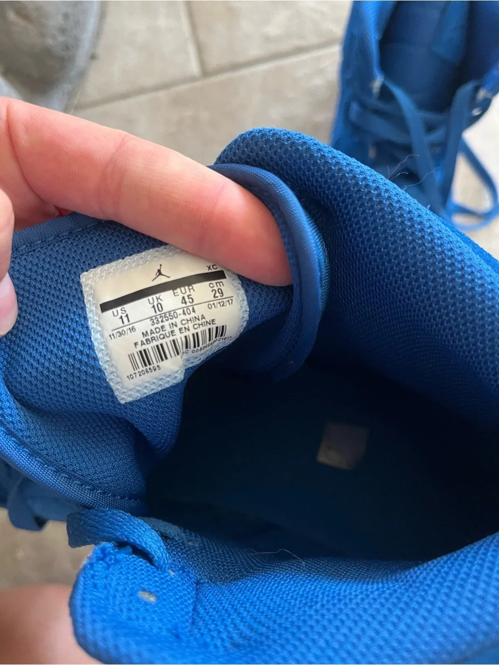 Velvet blue retro ones